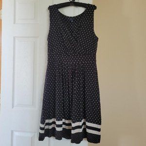 Lands' End Women's Navy L Polka Dot Knit Dress 14-16 Sleeveless Fit & Flare